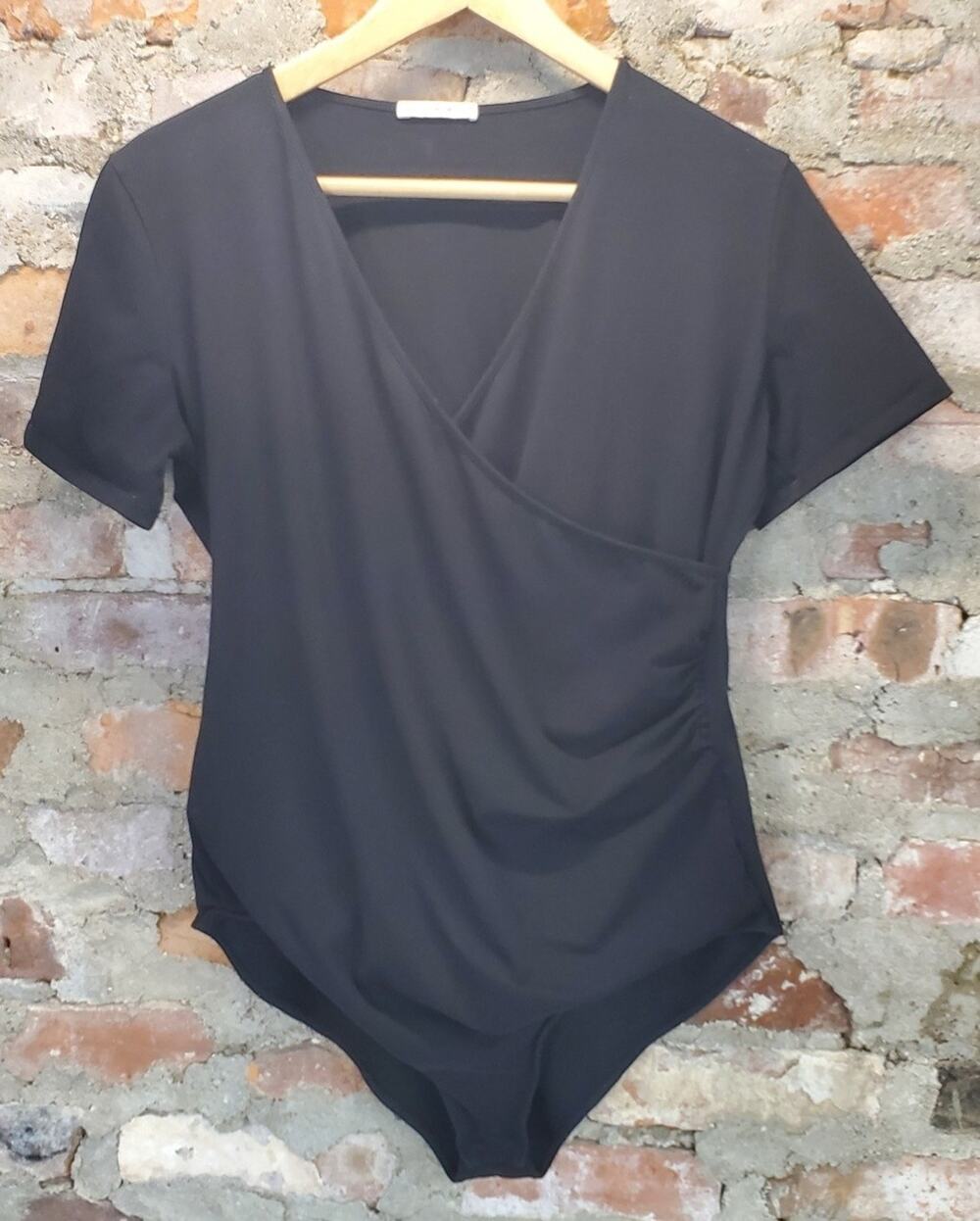 MANGOPOP Womens Bodysuit XXL Black Short Sleeve V Neck Wrap Front